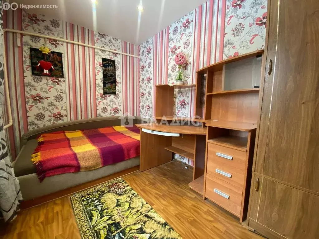 2-комнатная квартира: посёлок городского типа Полотняный Завод, улица ... - Фото 2