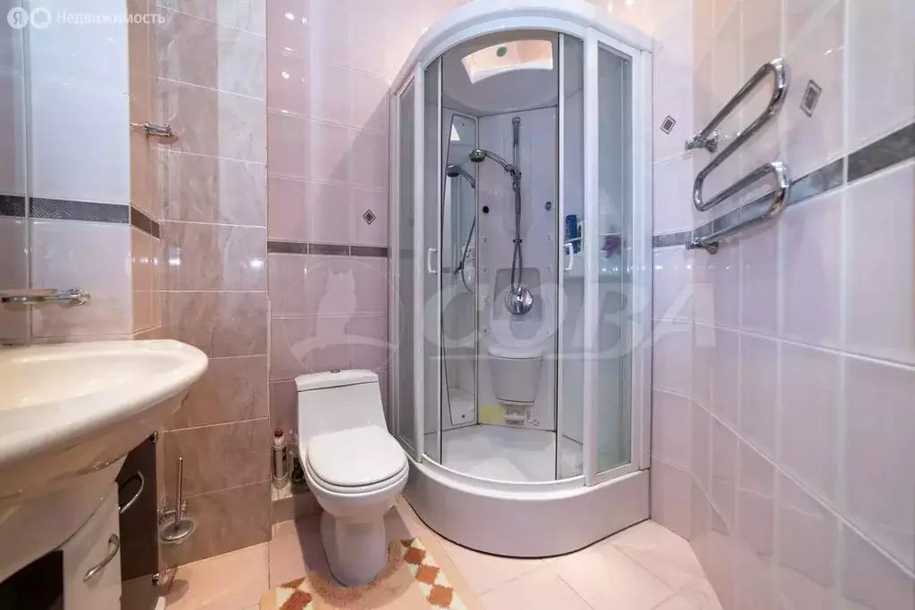 3-комнатная квартира: Тюмень, улица Максима Горького, 47 (140 м) - Фото 1