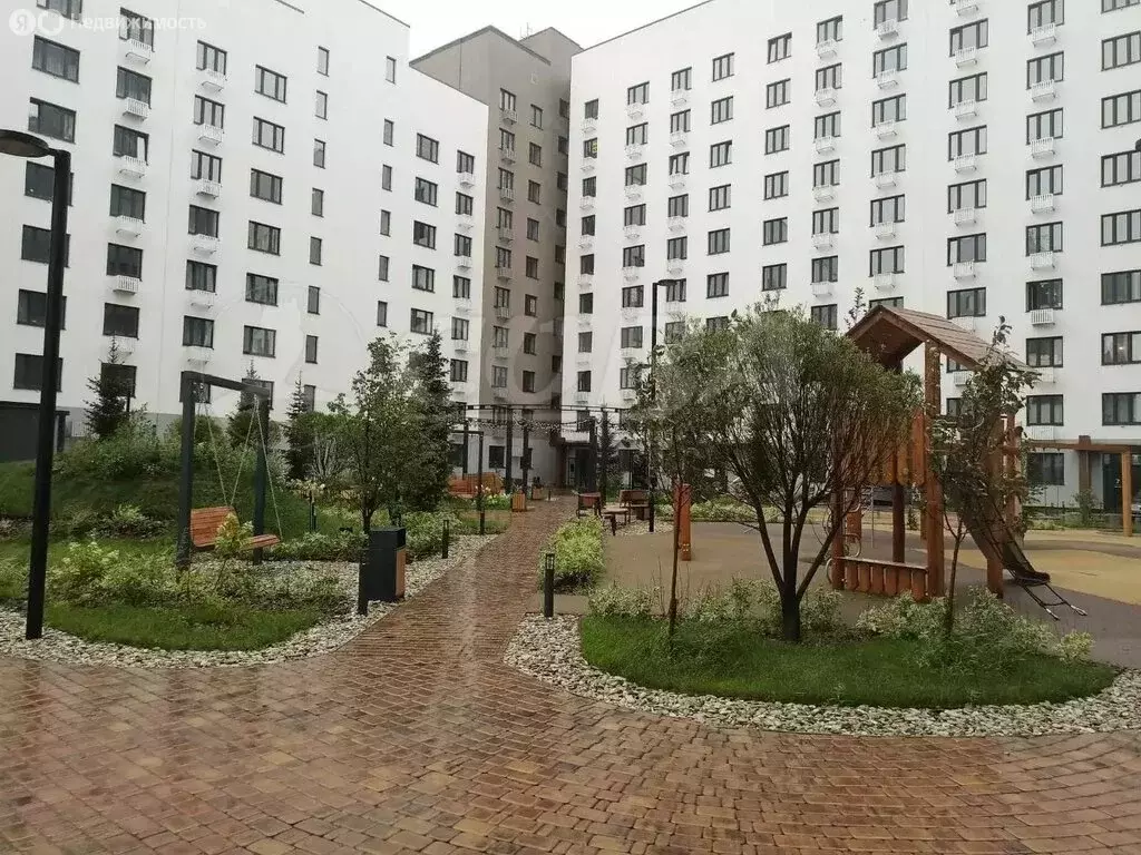 1-комнатная квартира: Тюмень, улица Республики, 204к7 (30 м) - Фото 2