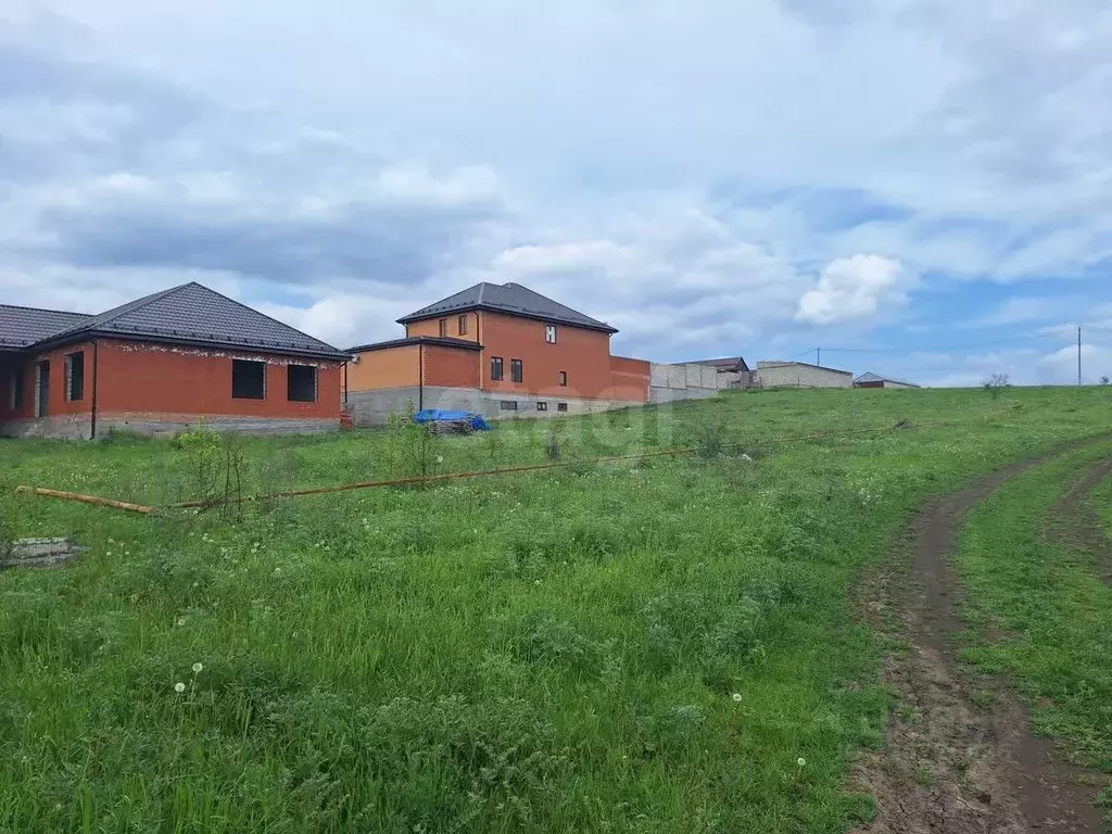 Участок в Ингушетия, Карабулак ул. Лермонтова (6.0 сот.) - Фото 1