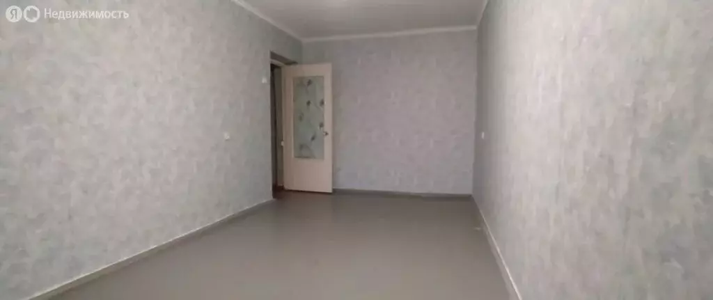 2-комнатная квартира: Каменск-Шахтинский, улица Гагарина, 3 (44 м) - Фото 1