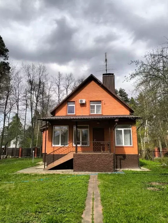 Дом в Московская область, Щелково городской округ, Загорянский дп ул. ... - Фото 0