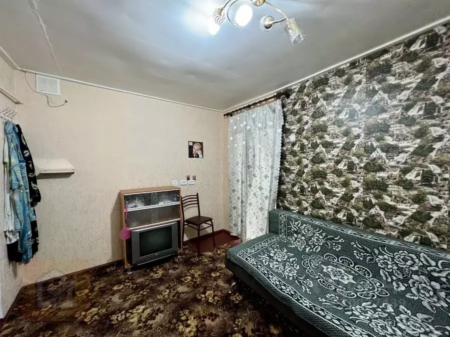 Дом в Крым, Черноморский район, Краснополянское с/пос, с. Внуково ул. . - Фото 1