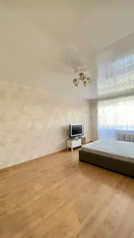1-к. квартира, 35 м, 7/9 эт. - Фото 1