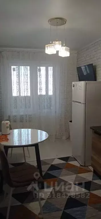 1-к кв. Ханты-Мансийский АО, Югорск ул. Лесозаготовителей, 9 (38.0 м) - Фото 1