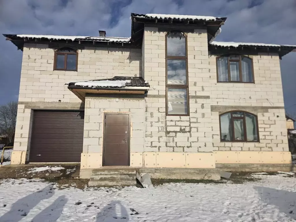 Дом в Смоленская область, Гагарин пер. Пушкина (286 м) - Фото 1