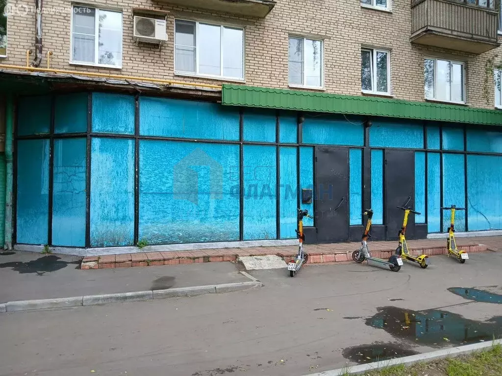 Торговая площадь (298 м) - Фото 1