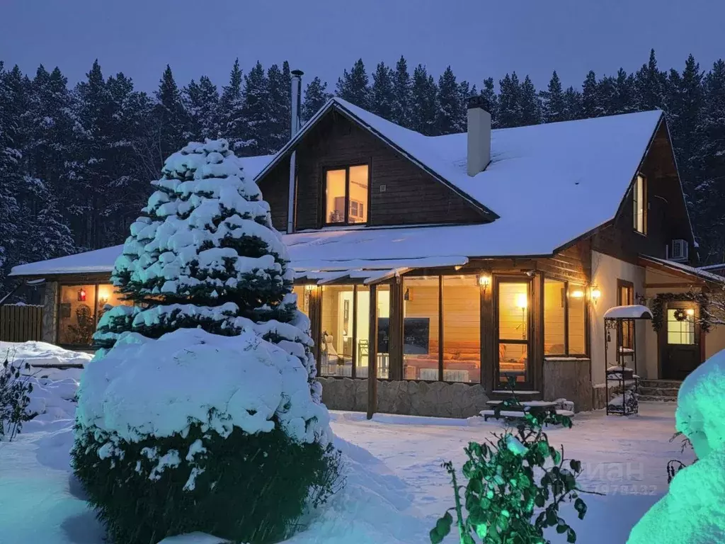 Дом в Свердловская область, Белоярский муниципальный округ, с. ... - Фото 1