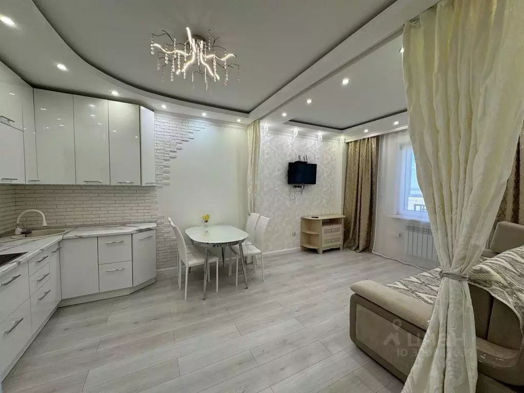 2-к кв. Саха (Якутия), Якутск ул. Крупской, 19А (42.0 м) - Фото 0