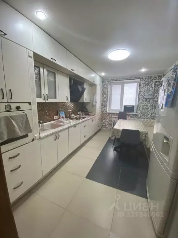 Дом в Ростовская область, Новочеркасск Железнодорожная ул., 82 (200 м) - Фото 1