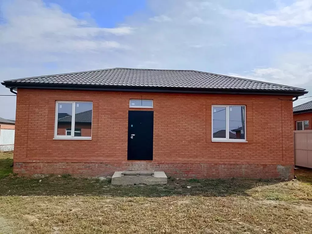 Дом в Ростовская область, Неклиновский район, с. Николаевка Межевая ... - Фото 1