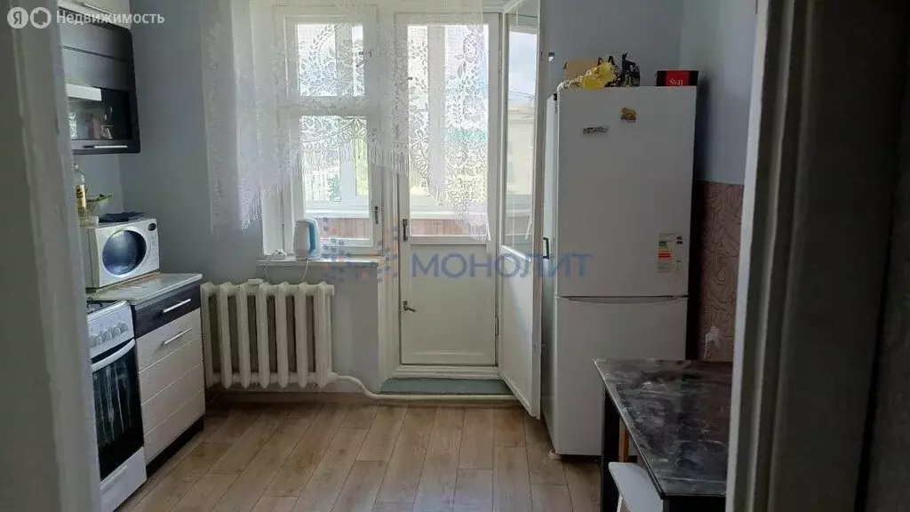 3-комнатная квартира: посёлок городского типа Медведево, улица Мира, 8 ... - Фото 2