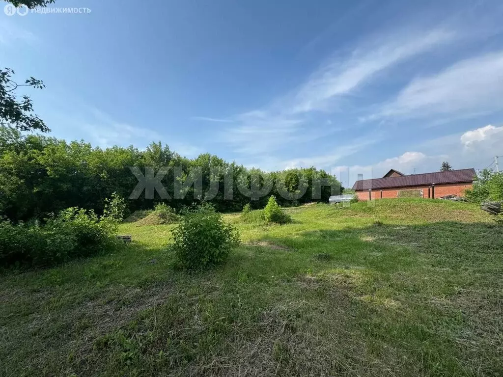 Участок в село Ярково, Первомайская улица (14 м) - Фото 1