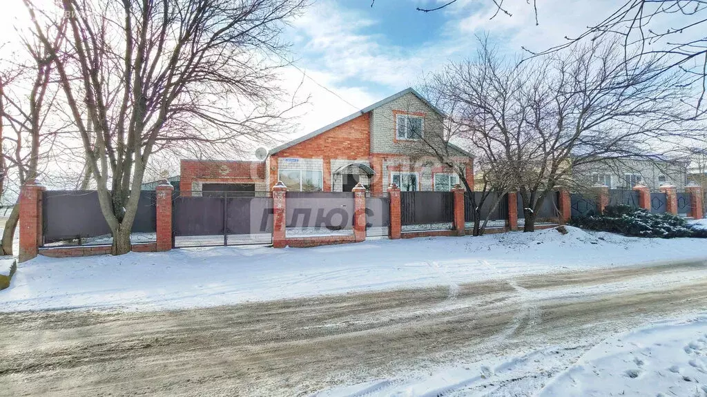 Дом в село Успенское, улица Клары Цеткин, 1А (164.5 м) - Фото 1