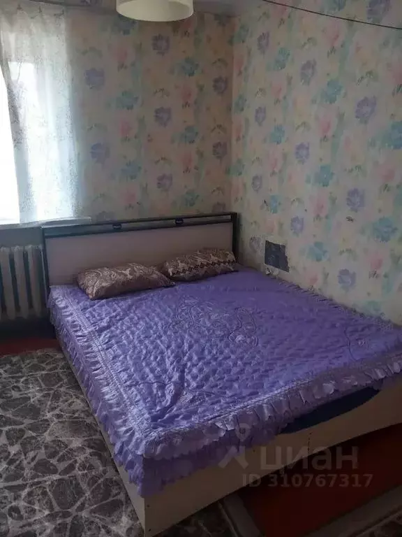 2-к кв. Ростовская область, Гуково ул. Карла Маркса, 115 (48.0 м) - Фото 0