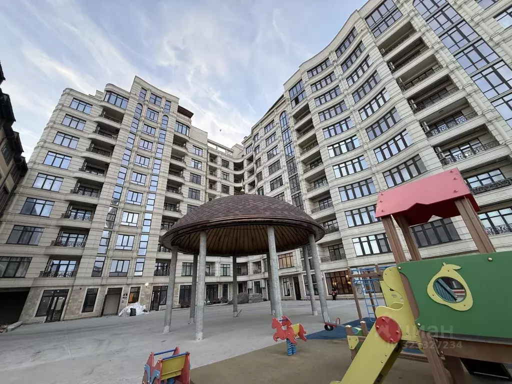 3-к кв. Дагестан, Махачкала ул. Дахадаева, 35 (137.0 м) - Фото 1