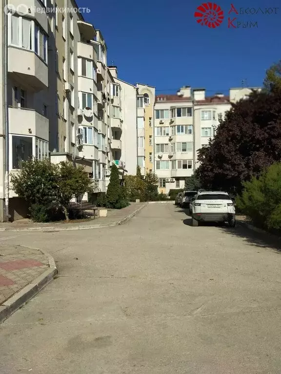 2-комнатная квартира: Феодосия, улица Вити Коробкова, 14Б (58.2 м) - Фото 0