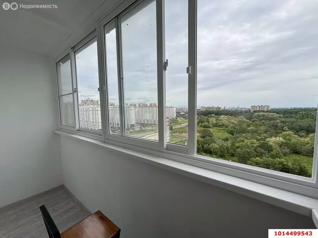 2-комнатная квартира: Краснодар, улица имени Валерия Гассия, 22 (56.7 ... - Фото 0