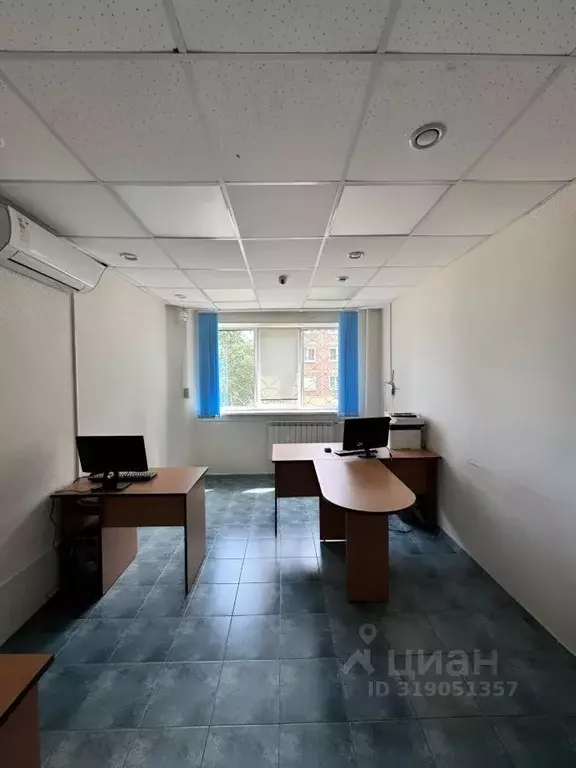 Помещение свободного назначения в Иркутская область, Братск ул. Мира, ... - Фото 0