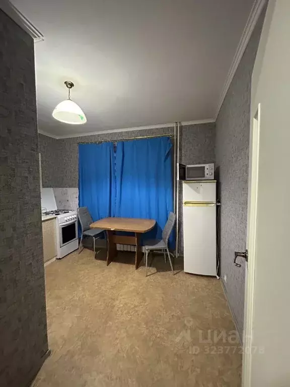 1-к кв. Саратовская область, Энгельс просп. Химиков, 3Д (35.0 м) - Фото 2