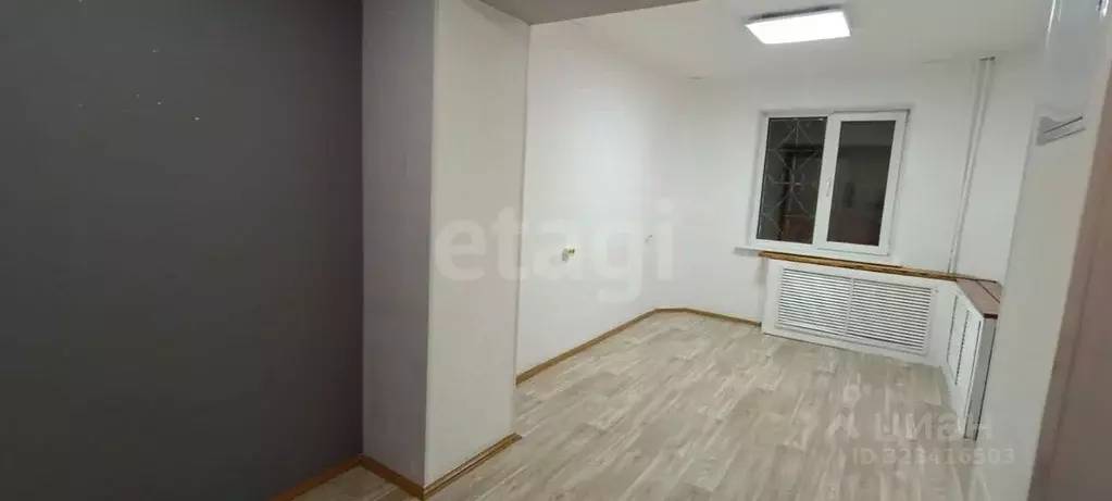 Офис в Свердловская область, Нижний Тагил ул. Циолковского, 4А (170 м) - Фото 1