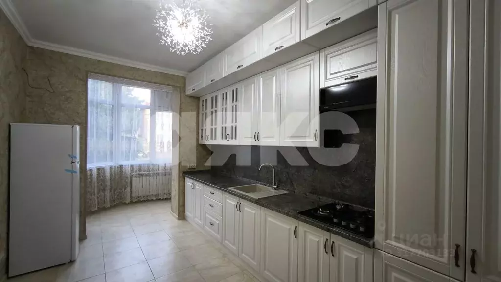 1-к кв. Краснодарский край, Горячий Ключ ул. Ленина, 7 (44.0 м) - Фото 0