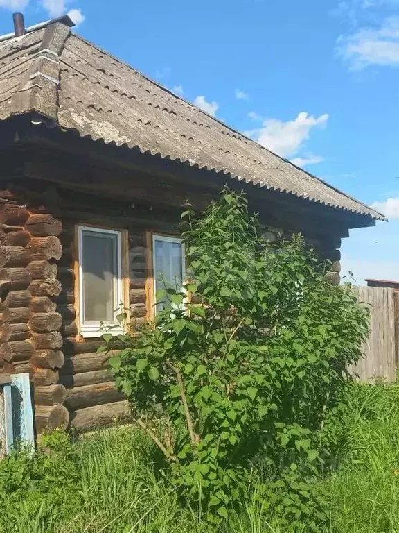 Дом в Свердловская область, Талицкий муниципальный округ, д. Речкина ... - Фото 1