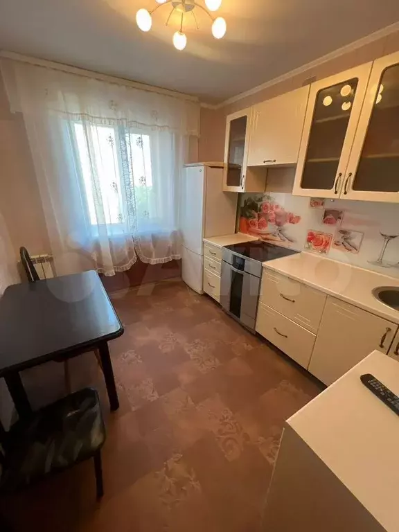 3-к. квартира, 60 м, 9/12 эт. - Фото 1