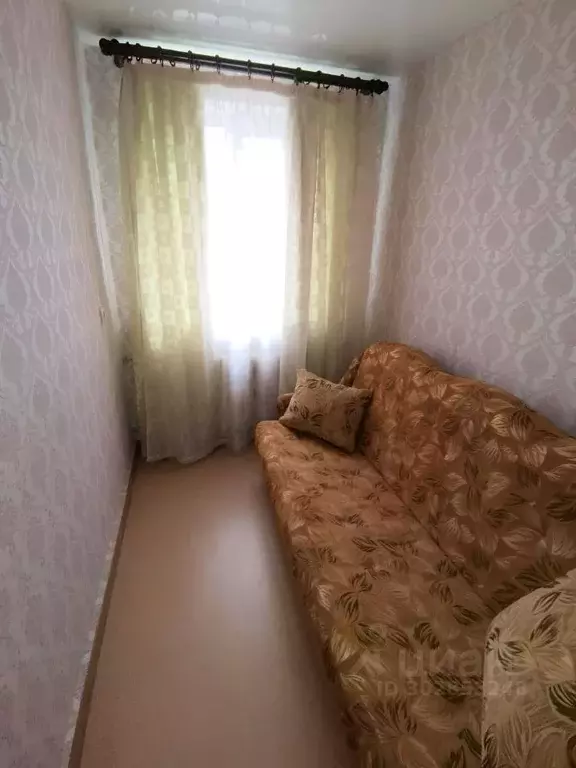 2-к кв. Калининградская область, Калининград Камская ул., 17 (40.0 м) - Фото 2