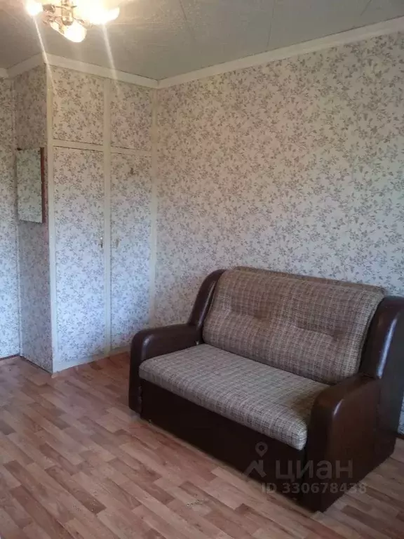 Комната Иркутская область, Иркутск ул. Помяловского, 15а (15.0 м) - Фото 1