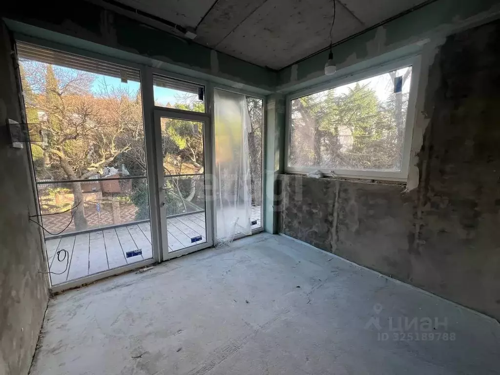 Студия Крым, Алушта Профессорский Уголок мкр,  (21.0 м) - Фото 1