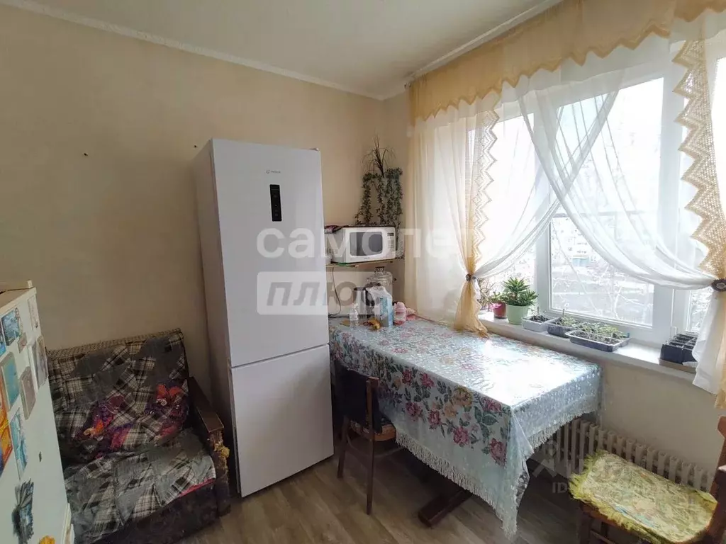 2-к кв. Белгородская область, Старый Оскол Королева мкр,  (52.2 м) - Фото 2