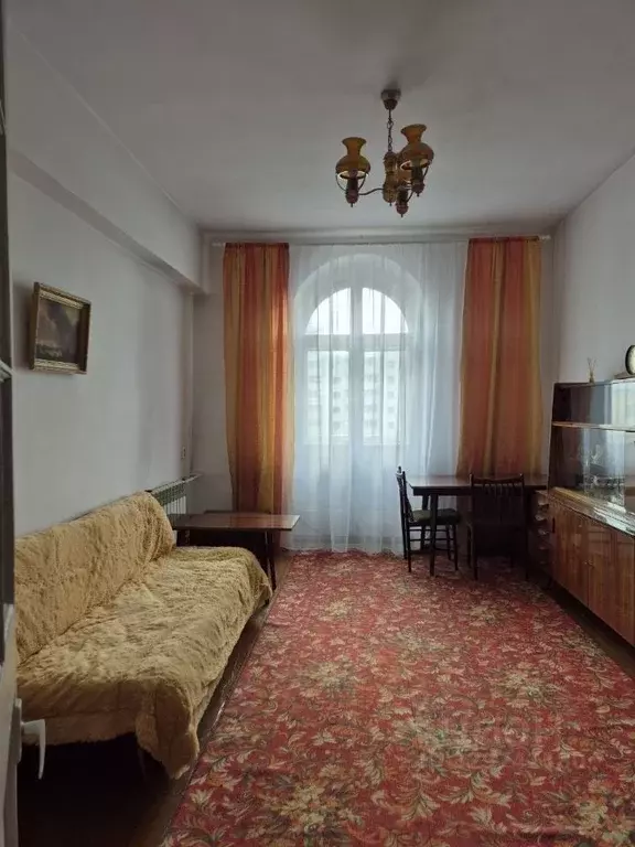 2-к кв. Бурятия, Улан-Удэ просп. 50-летия Октября, 5 (59.0 м) - Фото 1