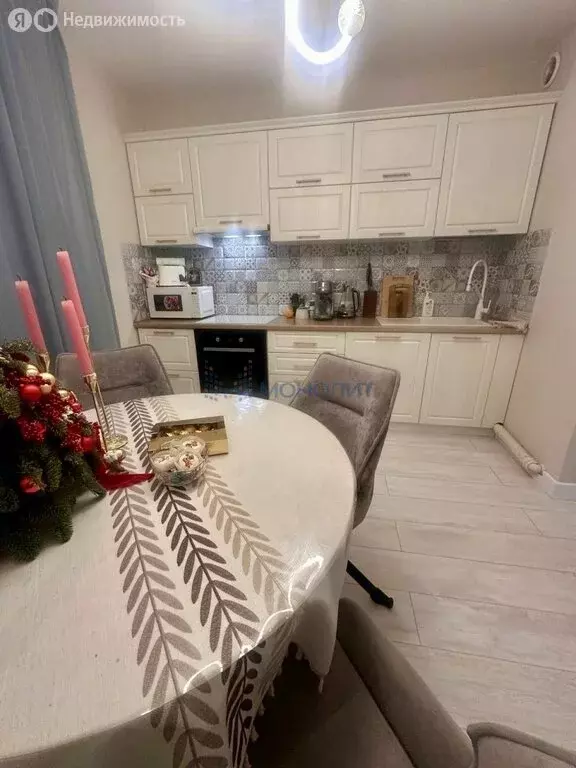 2-комнатная квартира: Нижний Новгород, Первоцветная улица, 4 (65.8 м) - Фото 2