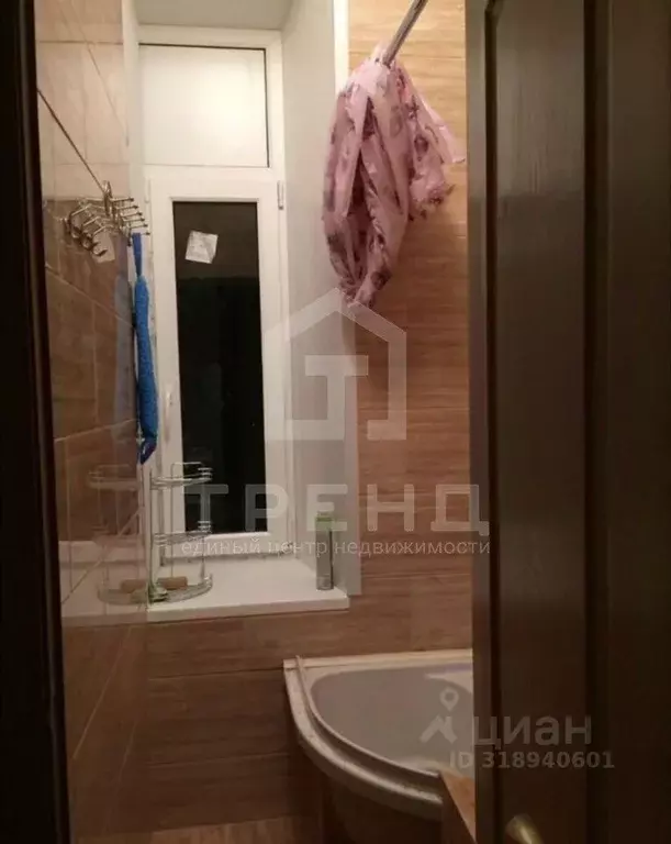 5-к кв. Санкт-Петербург Октябрьская наб., 90К4 (109.8 м) - Фото 0