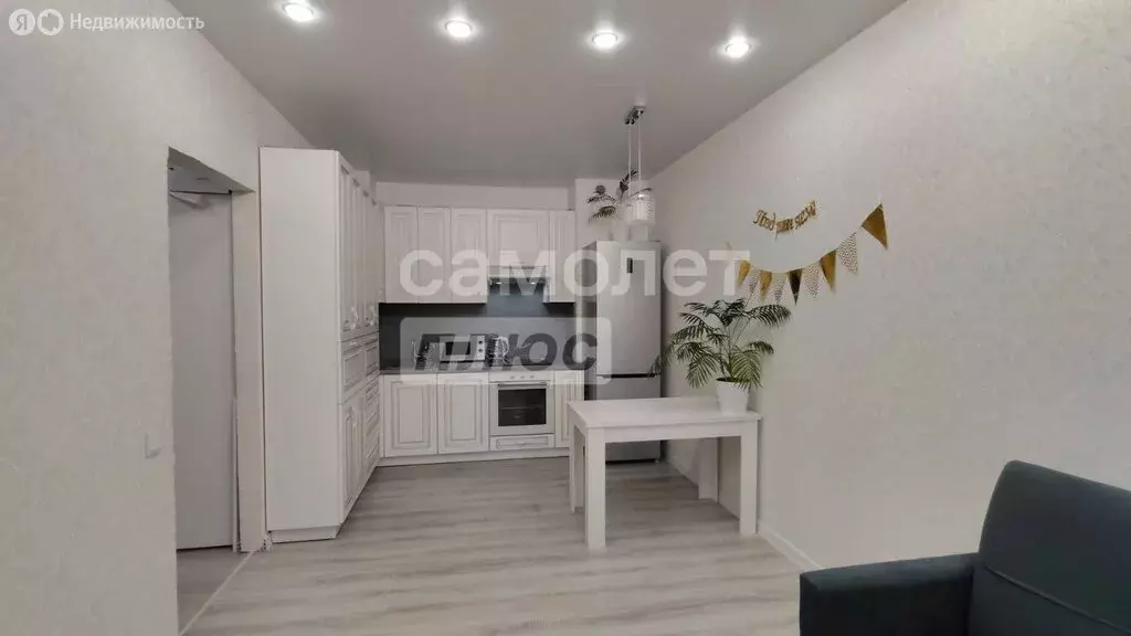 1-комнатная квартира: Нижний Новгород, улица 50-летия Победы, 12к1 ... - Фото 2