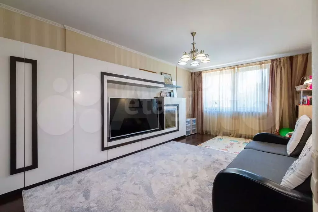 2-к. квартира, 65 м, 3/10 эт. - Фото 1