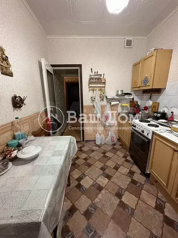 2-к. квартира, 50 м, 1/9 эт. - Фото 1