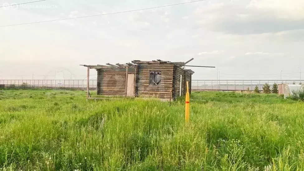 Участок в Ялуторовский район, село Киева (18 м) - Фото 1