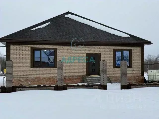 Дом в Белгородская область, Чернянский район, Русскохаланское с/пос, ... - Фото 2