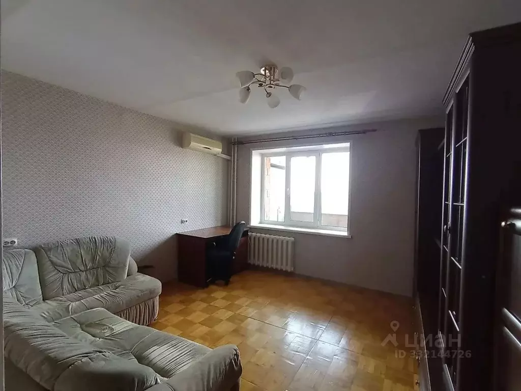 1-к кв. Удмуртия, Ижевск Удмуртская ул., 212 (36.0 м) - Фото 1