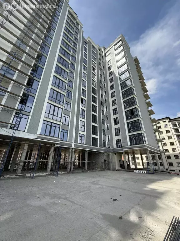 3-комнатная квартира: Нальчик, улица Героя России Т.М. Тамазова, 2А ... - Фото 1
