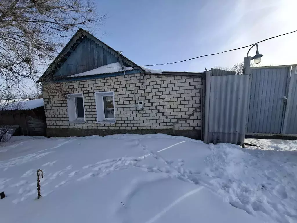 Дом в Саратовская область, Ершов ул. Ланге, 10 (53 м) - Фото 1