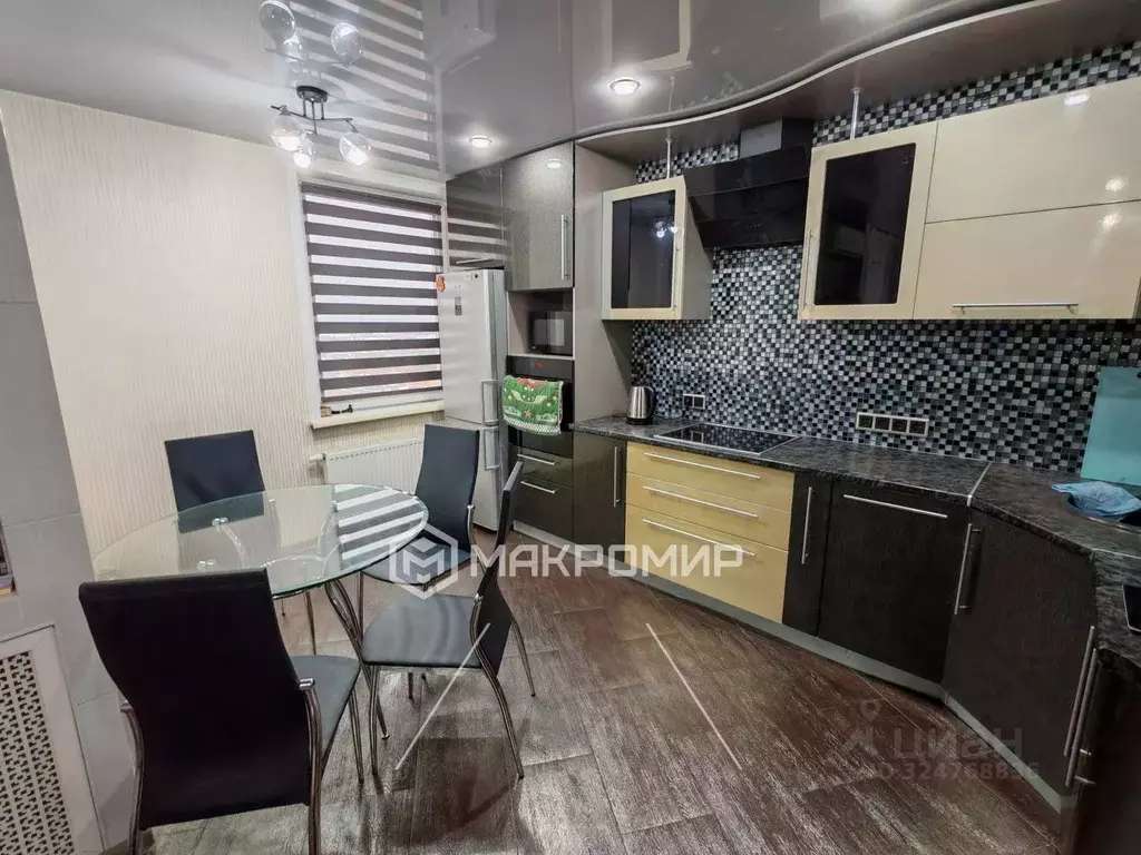 3-к кв. Новосибирская область, Новосибирск Большевистская ул., 118 ... - Фото 1