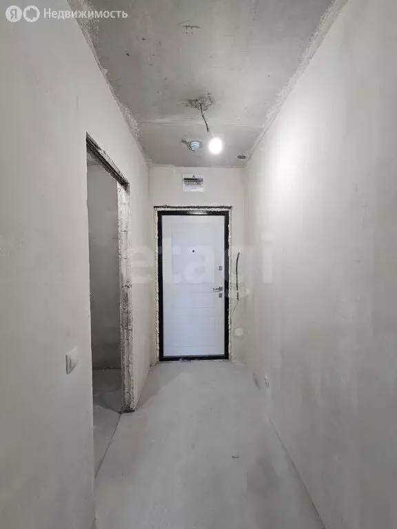 Квартира-студия: Тюмень, улица 9 Января, 160к1 (17.8 м) - Фото 0