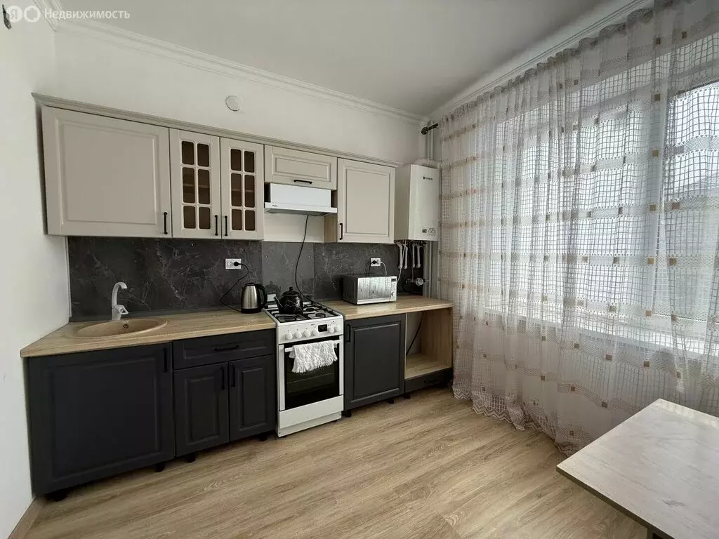 2-комнатная квартира: Дербент, улица Свердлова, 2 (58 м) - Фото 1