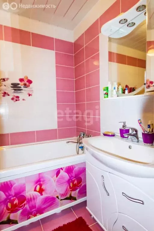 3-комнатная квартира: Ялуторовск, улица Дзержинского, 1 (58.8 м) - Фото 1