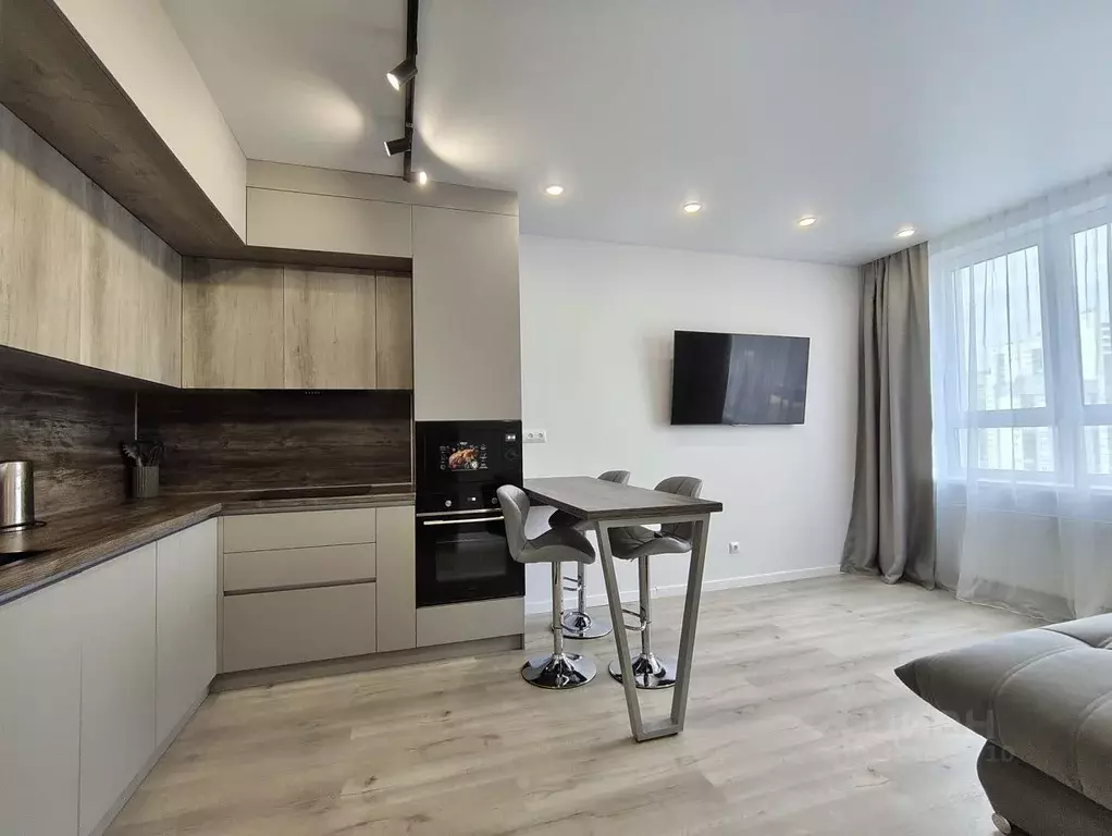 1-к кв. Свердловская область, Екатеринбург ул. Краснолесья, 10/6 (34.2 ... - Фото 1