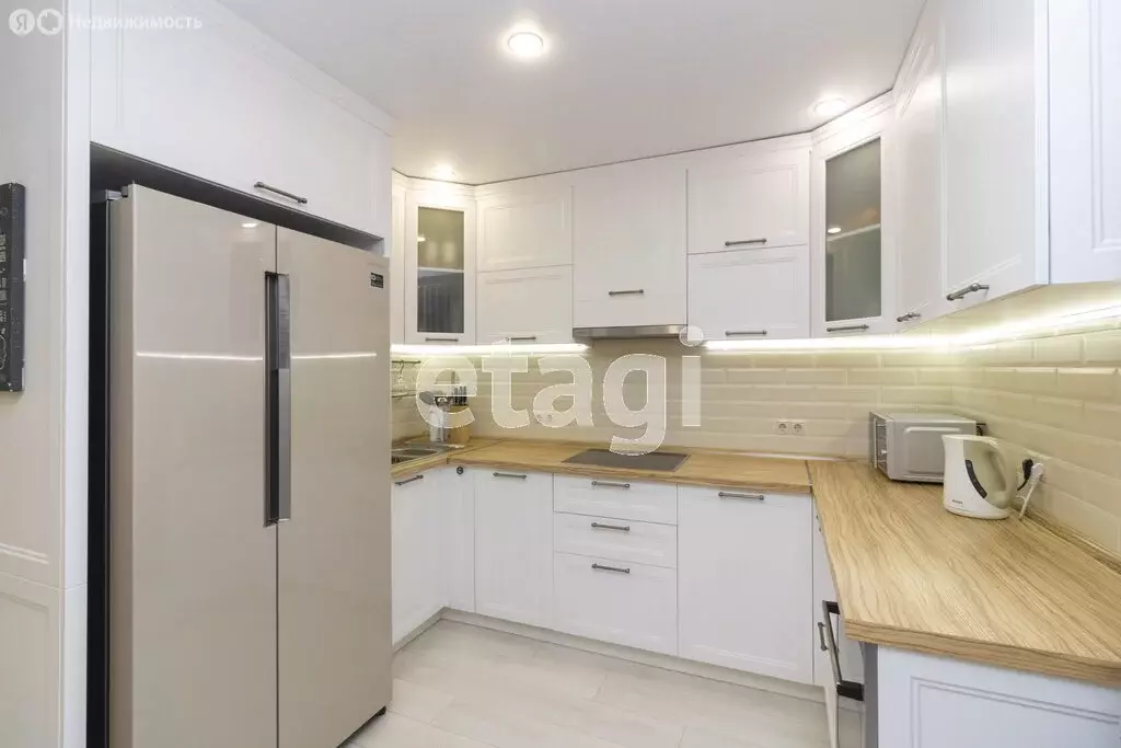 2-комнатная квартира: Тюмень, Кремлёвская улица, 102 (85.6 м) - Фото 2