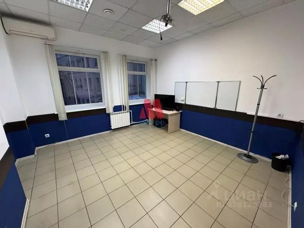 Офис в Ярославская область, Ярославль Комсомольская ул., 6 (14 м) - Фото 1